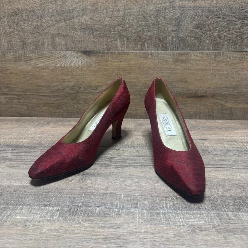 Bandolino Red Satin Pumps Women's Size 10